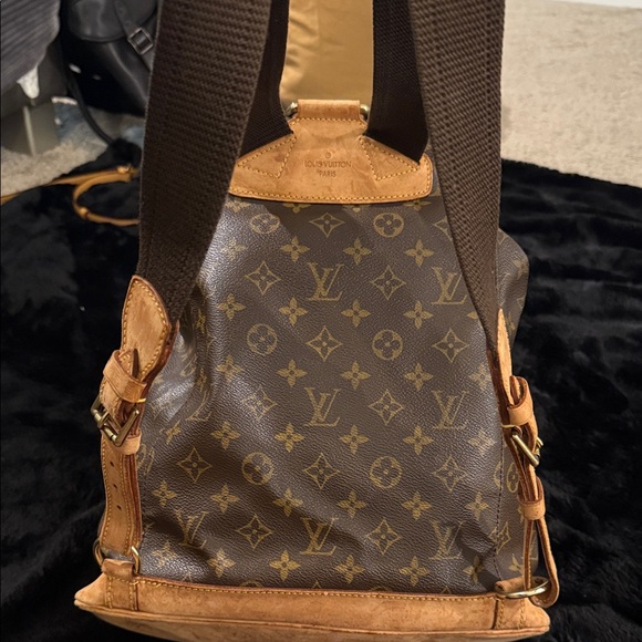 Louis Vuitton Brown Monogram Backpack GM - Picture 5 of 9